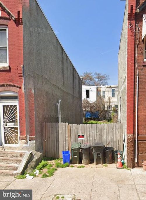 2230 N 18th St, PHILADELPHIA, PA, 19132-4313 | Card Image