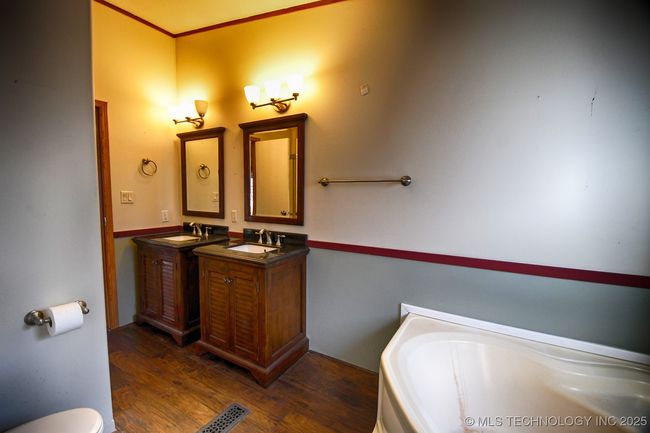 449401 E 963 Rd, House other with 3 bedrooms, 2 bathrooms and null parking in Vian OK | Image 24