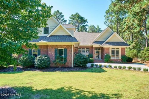 3 Driving Range Rd, Pinehurst, NC, 28374-6869 | Card Image