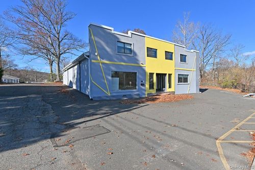 1 S Liberty Dr, Stony Point, NY, 10980-1811 | Card Image