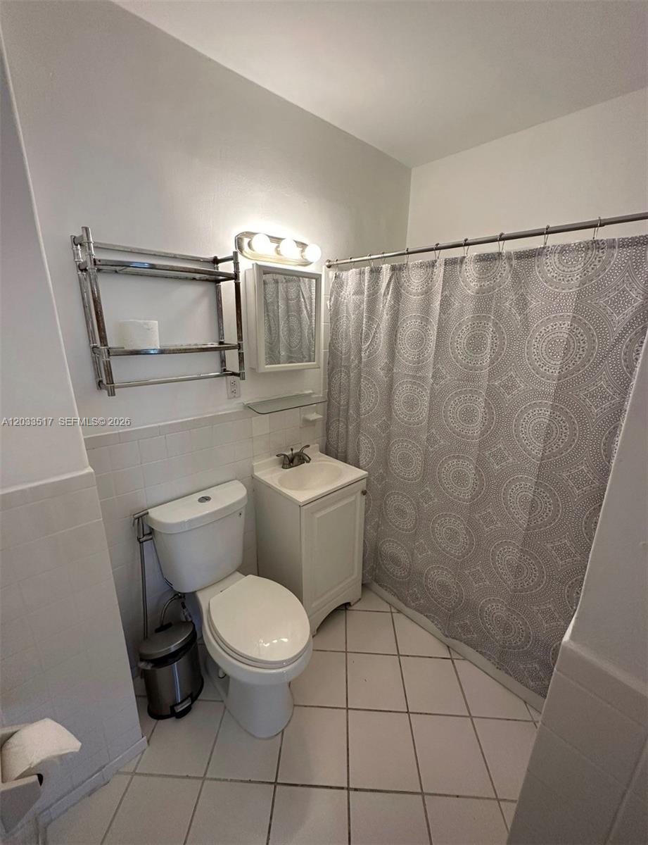 Residential Lease in Miami Beach 5