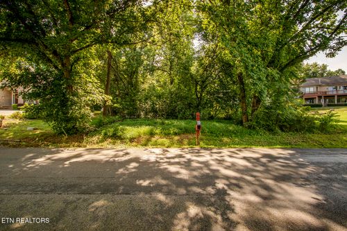 293 Dudala Way, Loudon, TN, 37774-6814 | Card Image
