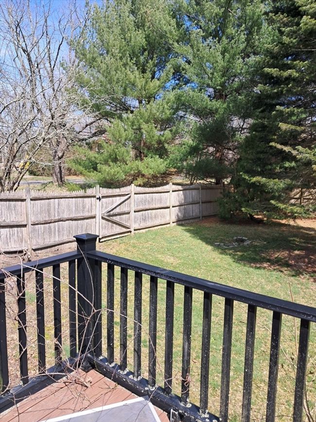 27 Hill St, House other with 3 bedrooms, 2 bathrooms and 4 parking in Raynham MA | Image 33