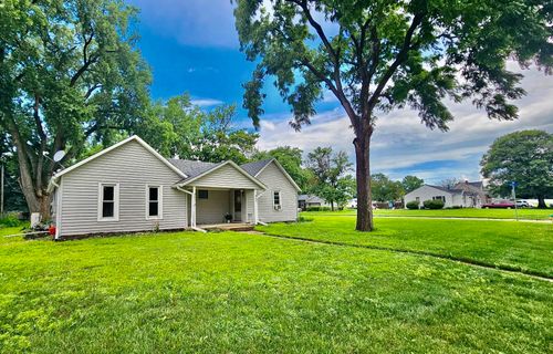 453-451 N 10th St, Blair, NE, 68008-1721 | Card Image