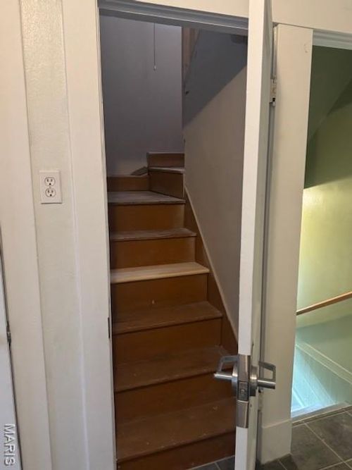 10 S 29th St, Belleville, IL, 62226-6714 | Card Image