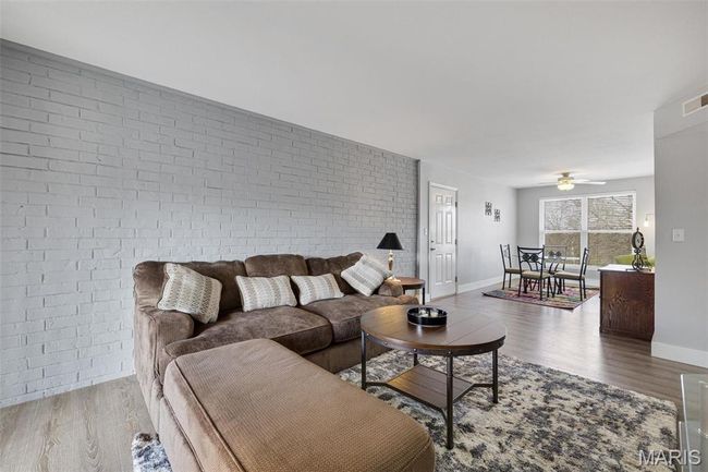 Living Room | Image 5