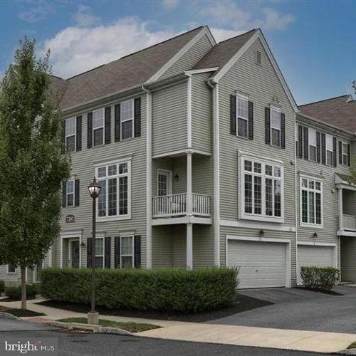 a-3017 Meridian Cmns Commons, MECHANICSBURG, PA, 17055 | Card Image