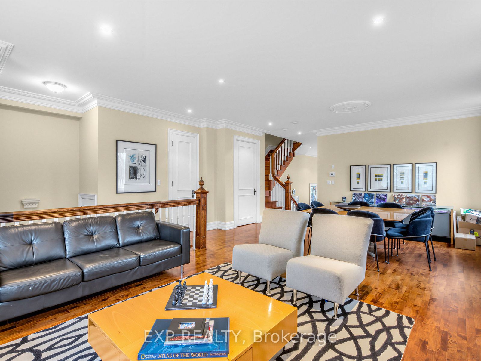 Residential in Toronto C02 5