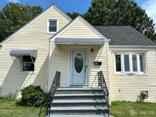 422 Crows Mill Rd, Fords, NJ, 08863-2223 | Card Image