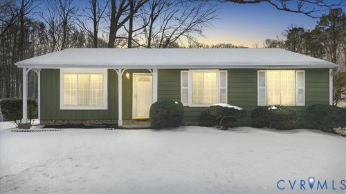 8819 Pepperidge Rd, North Chesterfield, VA, 23236-4447 | Card Image