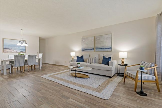 APT-27 - 2071 Australia Way W, Condo with 2 bedrooms, 2 bathrooms and null parking in CLEARWATER FL | Image 4