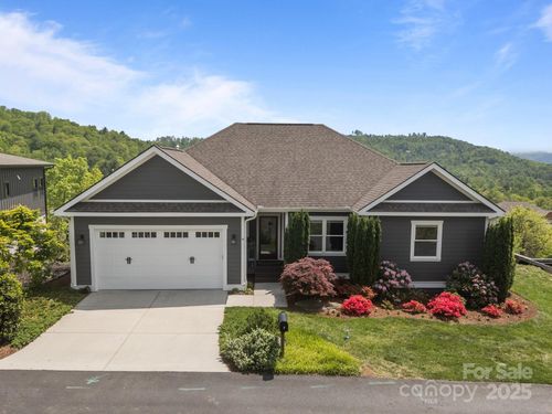 9 Endless View Dr, Weaverville, NC, 28787-0169 | Card Image