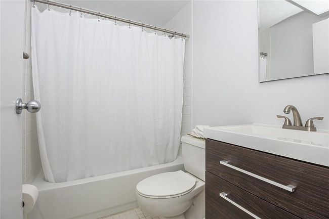 APT-404 - 123 Mamaroneck Ave, Condo with 2 bedrooms, 2 bathrooms and null parking in Mamaroneck NY | Image 18