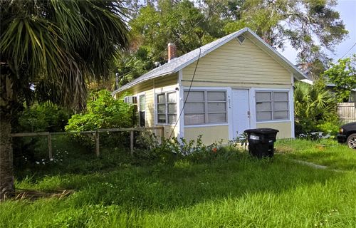 514 Woodlawn St, CLEARWATER, FL, 33756-2051 | Card Image