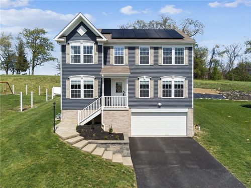 18 Equestrian Dr, Imperial, PA, 15126-2228 | Card Image