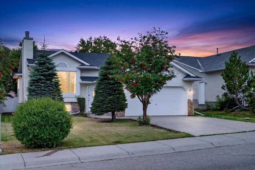 273 Sandarac Dr Nw, Calgary, AB, T3K3W8 | Card Image