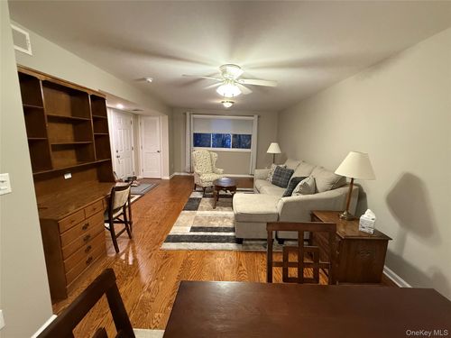 10h-1008 Mcintosh Pl, Newburgh, NY, 12550-8622 | Card Image