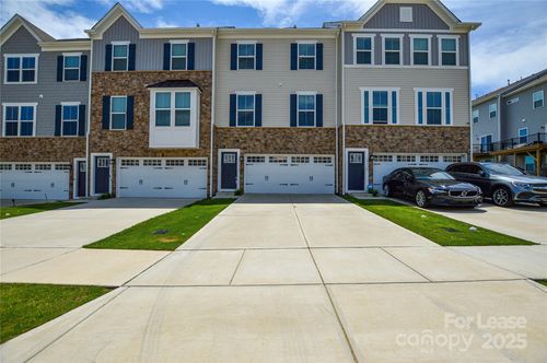 9833 Oaklawn Blvd Nw, Huntersville, NC, 28078-0177 | Card Image