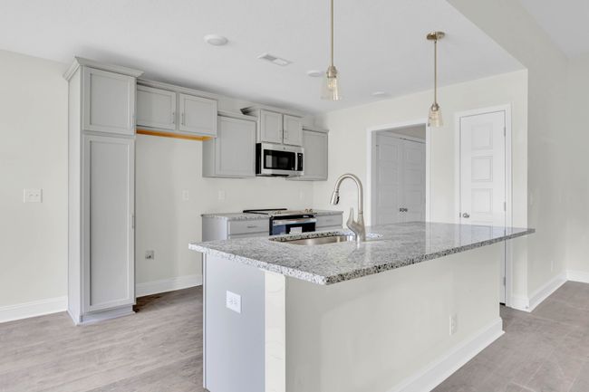 497 Herman Dr, House other with 3 bedrooms, 2 bathrooms and 2 parking in Clarksville TN | Image 10