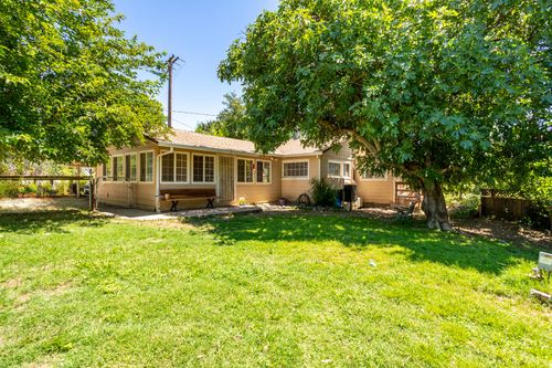 21631 Black Ln, Cottonwood, CA, 96022-9708 | Card Image