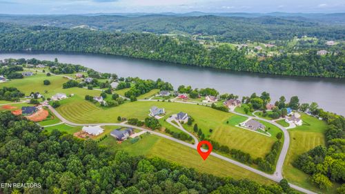 315 Marble Bluff Dr, Kingston, TN, 37763-5629 | Card Image