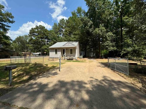 5811 W Jones St, Pine Bluff, AR, 71602-4315 | Card Image