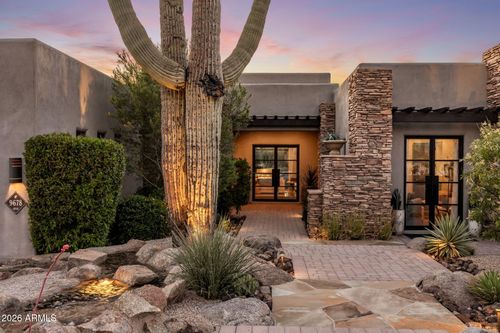 9678 E Hidden Green Drive, Scottsdale, AZ, 85262 | Card Image