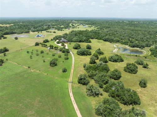 900 Schulze Rd, Muldoon, TX, 78949-5147 | Card Image
