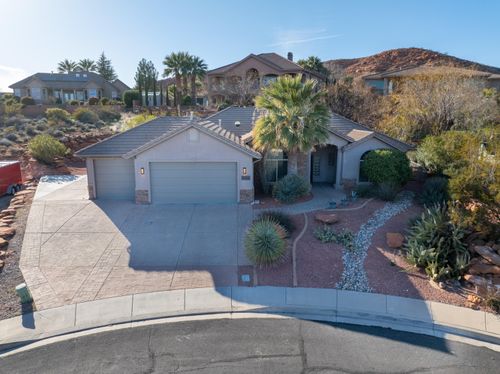 1120 W Broadstone Ct, Washington, UT, 84780-8499 | Card Image