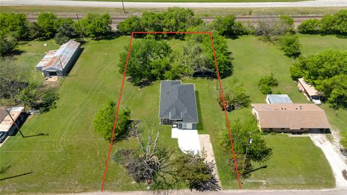 115 Gibson Ln, Valley View, TX, 76272-9729 | Card Image