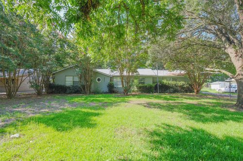 8301 Llano Ave, Benbrook, TX, 76116-1415 | Card Image