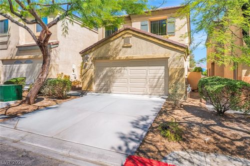 32 Yellow Flame Ave, North Las Vegas, NV, 89084-1317 | Card Image