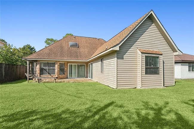 BACK WITH PORCH | Image 20