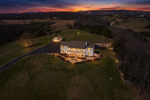 635 Dam Town Rd, FORT DEFIANCE, VA, 24437-2073 | Card Image