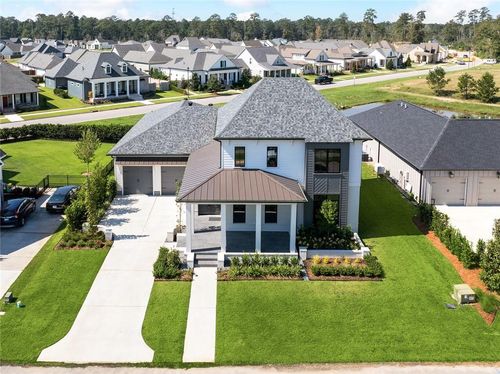 805 Chretien Point Ave, Covington, LA, 70433-8170 | Card Image