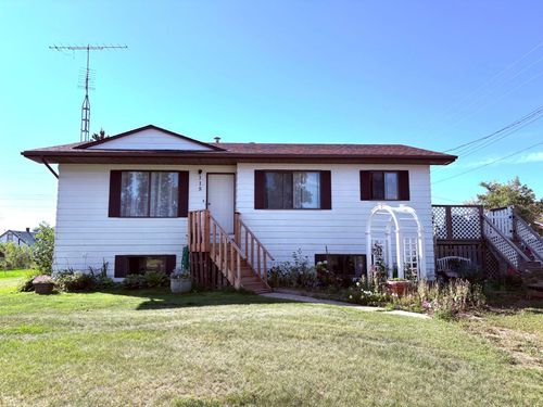 115 2 Avenue E, Cereal, AB, T0J0N0 | Card Image