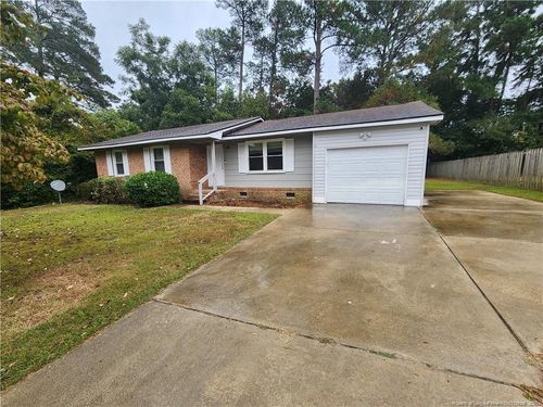 6493 Tarrytown Dr, Fayetteville, NC, 28314-0559 | Card Image