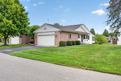 1003 Bayou Dr Sw, Byron Center, MI, 49315-8385 | Card Image