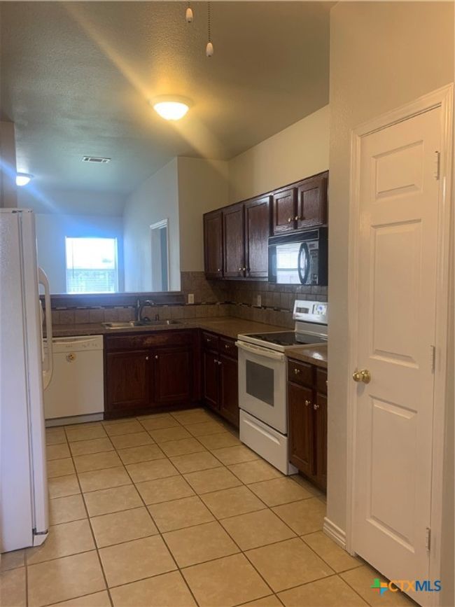 1902 Lava Ln, House other with 3 bedrooms, 2 bathrooms and null parking in Killeen TX | Image 13