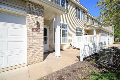 11244 Isanti Ct Ne, Blaine, MN, 55449-6113 | Card Image