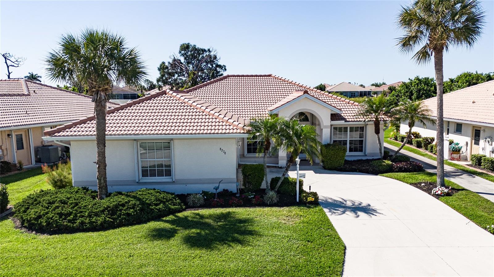 Lakeside Dr, Englewood, FL 34224