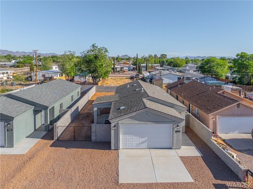 3143 E Thompson Ave, Kingman, AZ, 86409-2123 | Card Image