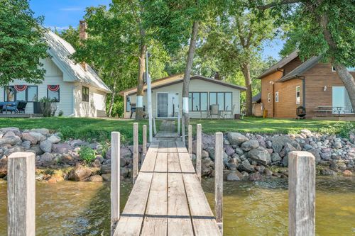 24700 140th St, Orleans, IA, 51360-7123 | Card Image