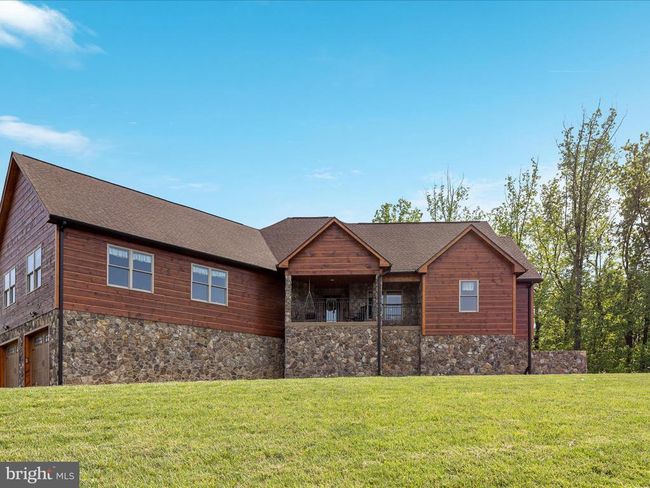 1996 Buck Mountain Rd, House other with 4 bedrooms, 4 bathrooms and null parking in Bentonville VA | Image 47