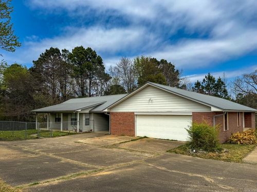 103 Twin Oaks Dr, Arkadelphia, AR, 71923-9382 | Card Image