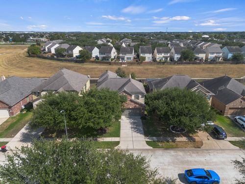 11018 Hayden Falls Dr, Richmond, TX, 77406-7836 | Card Image