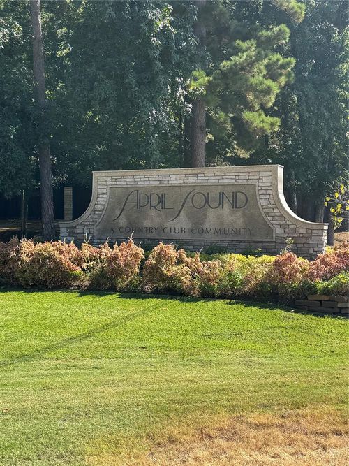 1425 April Villas, Montgomery, TX, 77356-8859 | Card Image