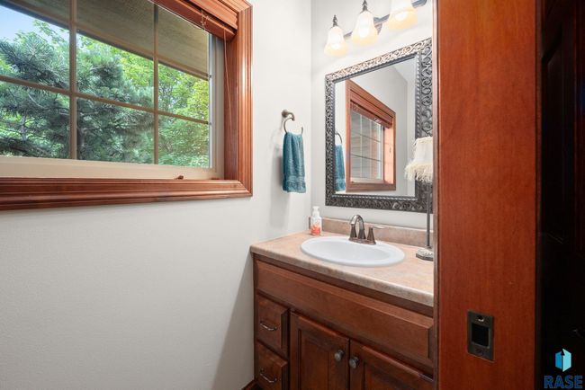 4400 E Aster Cir, House other with 5 bedrooms, 4 bathrooms and null parking in Sioux Falls SD | Image 22