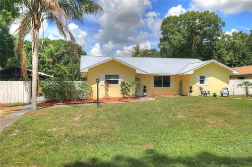 575 38th Ave, Vero Beach, FL, 32968-1928 | Card Image