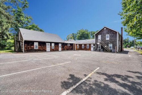 5-45 Main St, Holmdel, NJ, 07733-2327 | Card Image